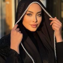 شال مشکی مروارید سفید