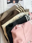ست سویشرت و شلوار راحت و خوش استایل miu miu رنگبندی